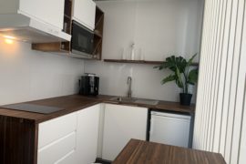 Une cuisine dans un cabinet professionnel